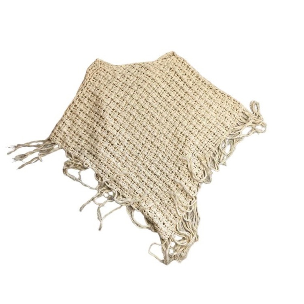 A silver scarf